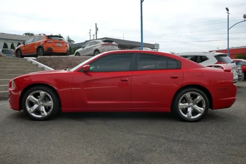 More photos of 2014 Dodge Charger SXT Plus at South Tacoma Auto, WA