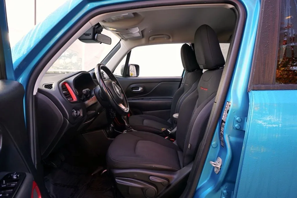 Jeep Renegade photo 19