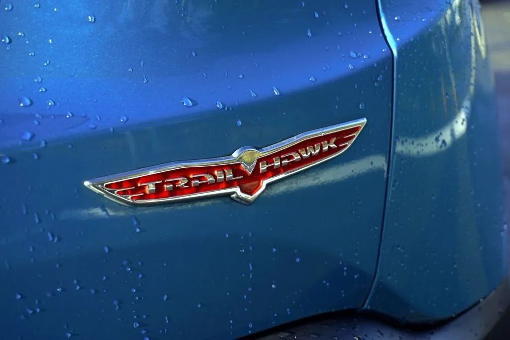 Jeep Renegade photo 9
