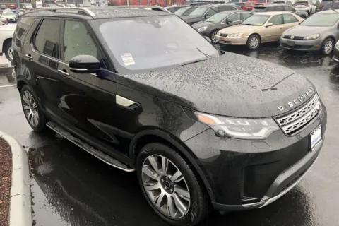 Black 2018 Land Rover Discovery HSE Luxury for sale in Tacoma, WA