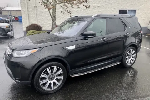 More photos of 2018 Land Rover Discovery HSE Luxury at South Tacoma Auto, WA