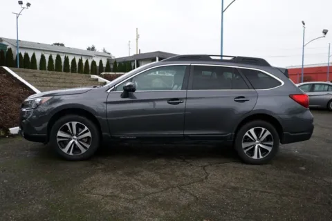 More photos of 2018 Subaru Outback 3.6R Limited at South Tacoma Auto, WA