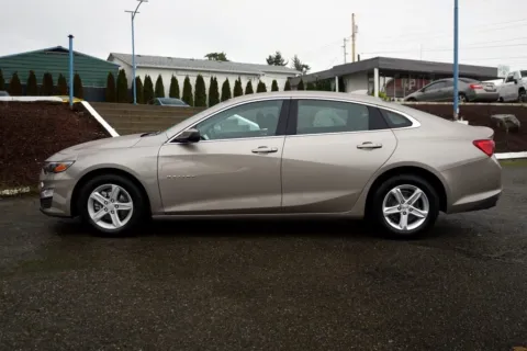 More photos of 2024 Chevrolet Malibu LT 1LT at South Tacoma Auto, WA