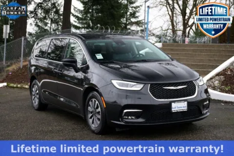 Black 2023 Chrysler Pacifica Hybrid Touring L for sale in Tacoma, WA