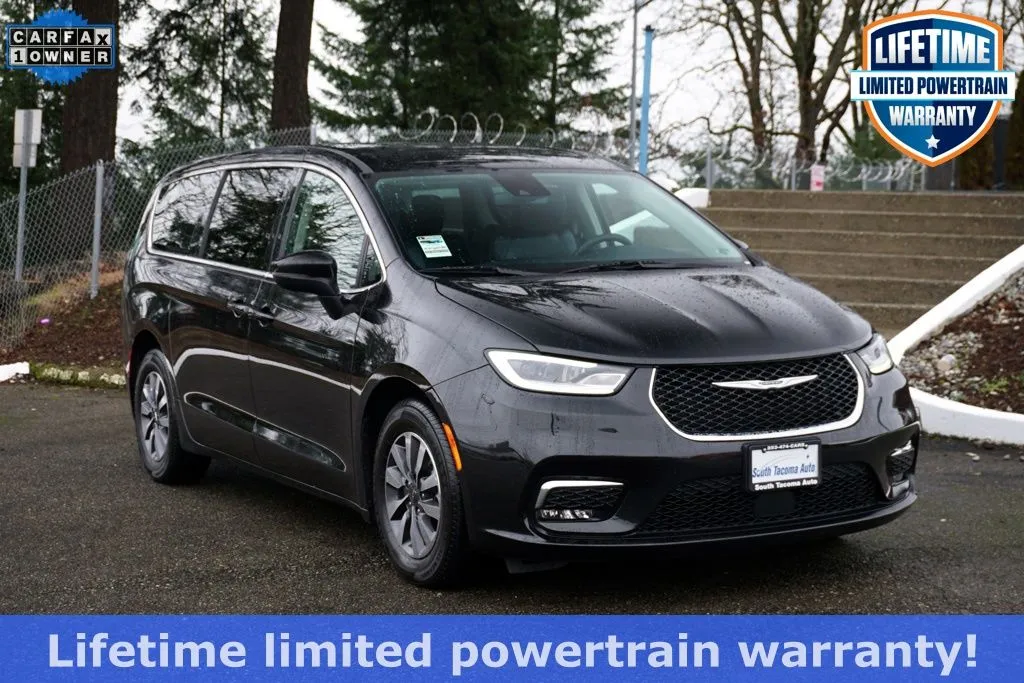 2023 Chrysler Pacifica Hybrid