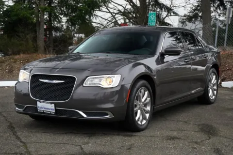 Another view of 2018 Chrysler 300 Touring for sale in Tacoma, WA at South Tacoma Auto