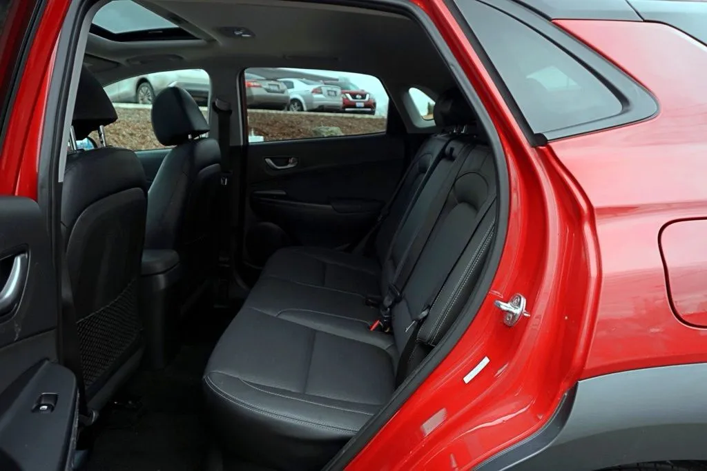 Hyundai Kona photo 18