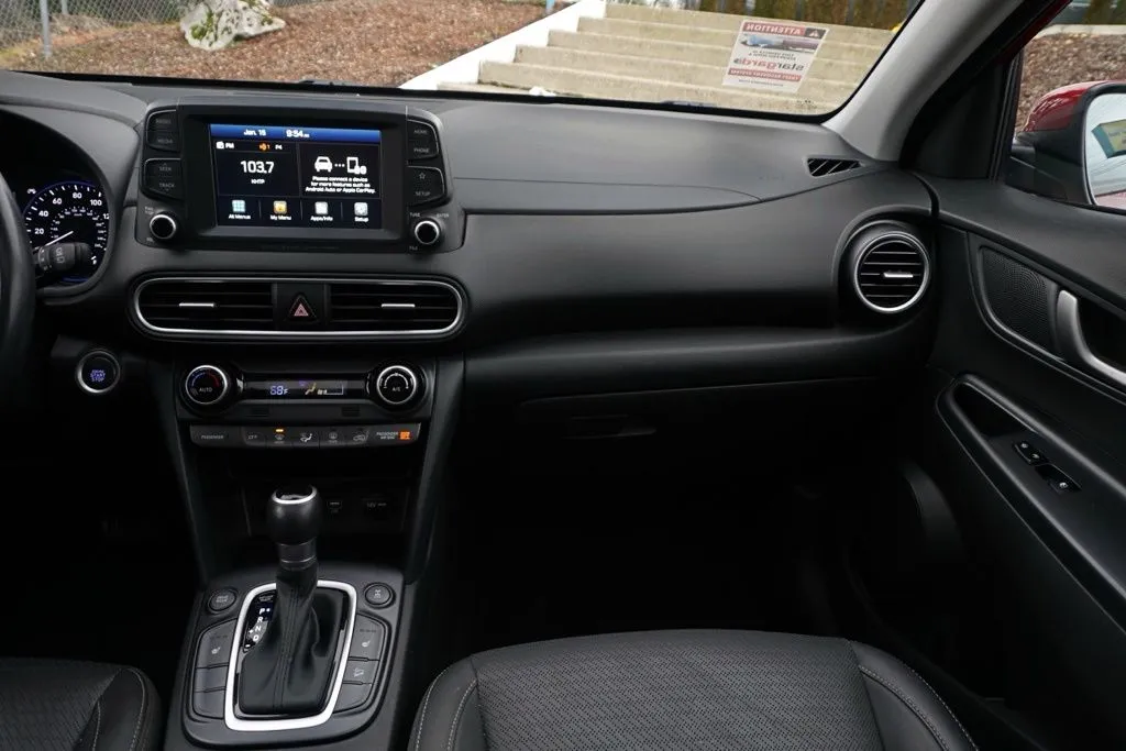 Hyundai Kona photo 15