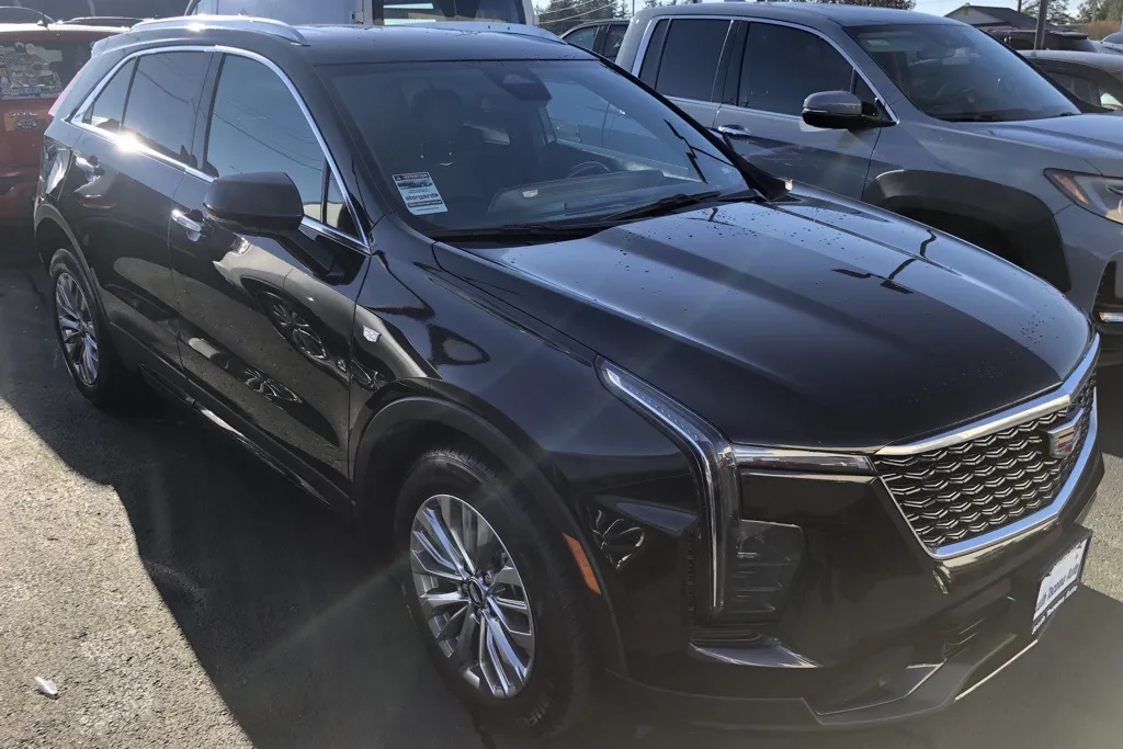 Black 2024 Cadillac XT4 Premium Luxury for sale in Tacoma, WA