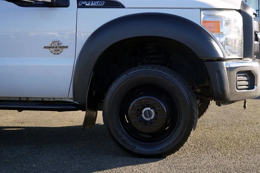 Ford F-450SD photo 8