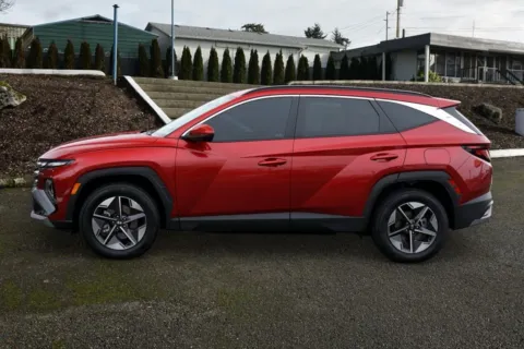 More photos of 2025 Hyundai Tucson SEL at South Tacoma Auto, WA