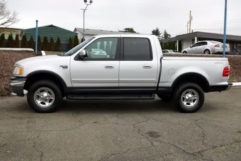 More photos of 2001 Ford F-150 XLT at South Tacoma Auto, WA