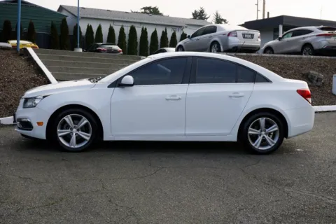 More photos of 2015 Chevrolet Cruze 2LT at South Tacoma Auto, WA