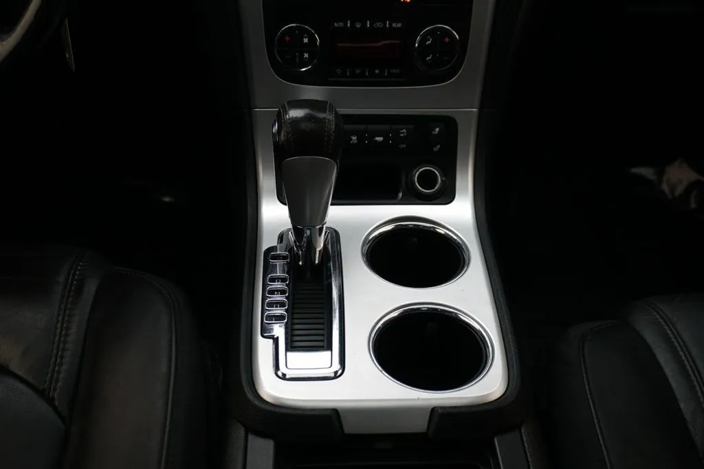 GMC Acadia photo 25