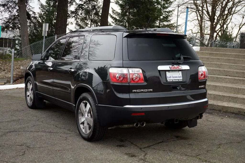 GMC Acadia photo 7