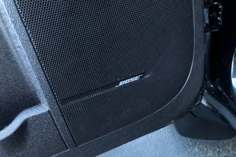 More photos of 2010 GMC Acadia SLT-1 at South Tacoma Auto, WA