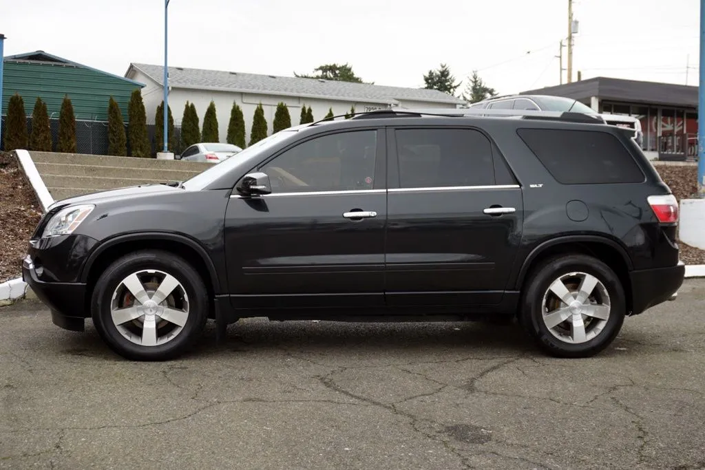 GMC Acadia photo 8