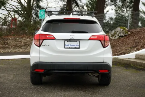 More photos of 2017 Honda HR-V LX at South Tacoma Auto, WA