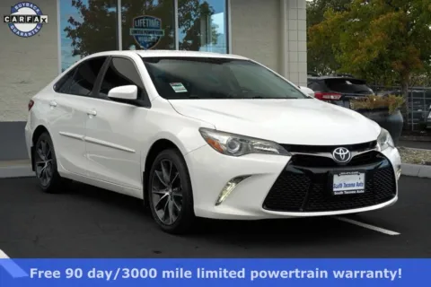 Red 2017 Toyota Camry XSE for sale in Tacoma, WA
