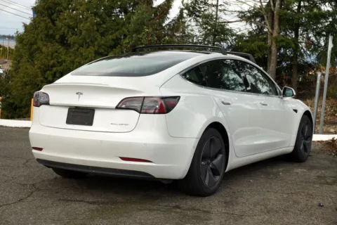 More photos of 2020 Tesla Model 3 Long Range at South Tacoma Auto, WA