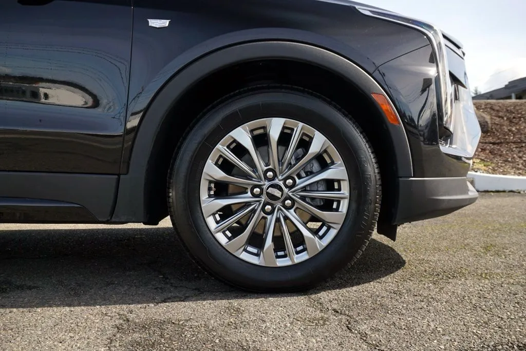 Cadillac XT4 photo 9