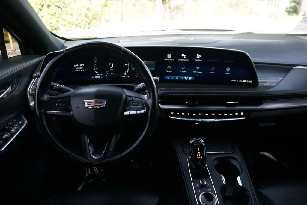 Cadillac XT4 photo 12