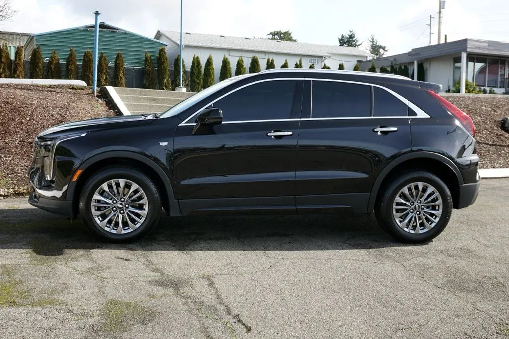 Cadillac XT4 photo 8