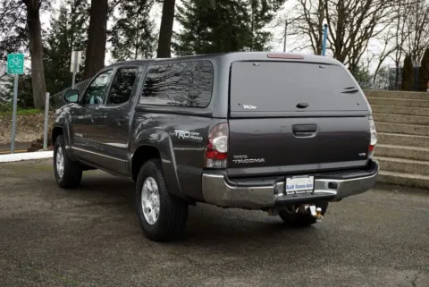 More photos of 2013 Toyota Tacoma  V6 at South Tacoma Auto, WA