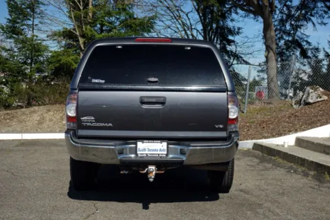 More photos of 2013 Toyota Tacoma  V6 at South Tacoma Auto, WA
