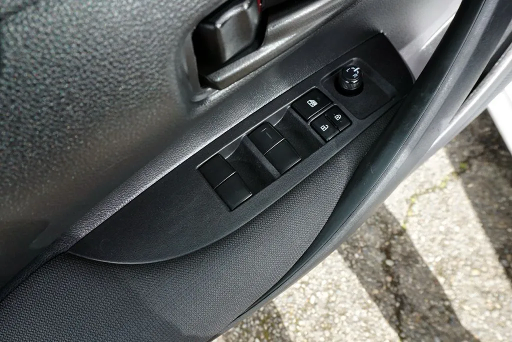 Toyota Corolla photo 14