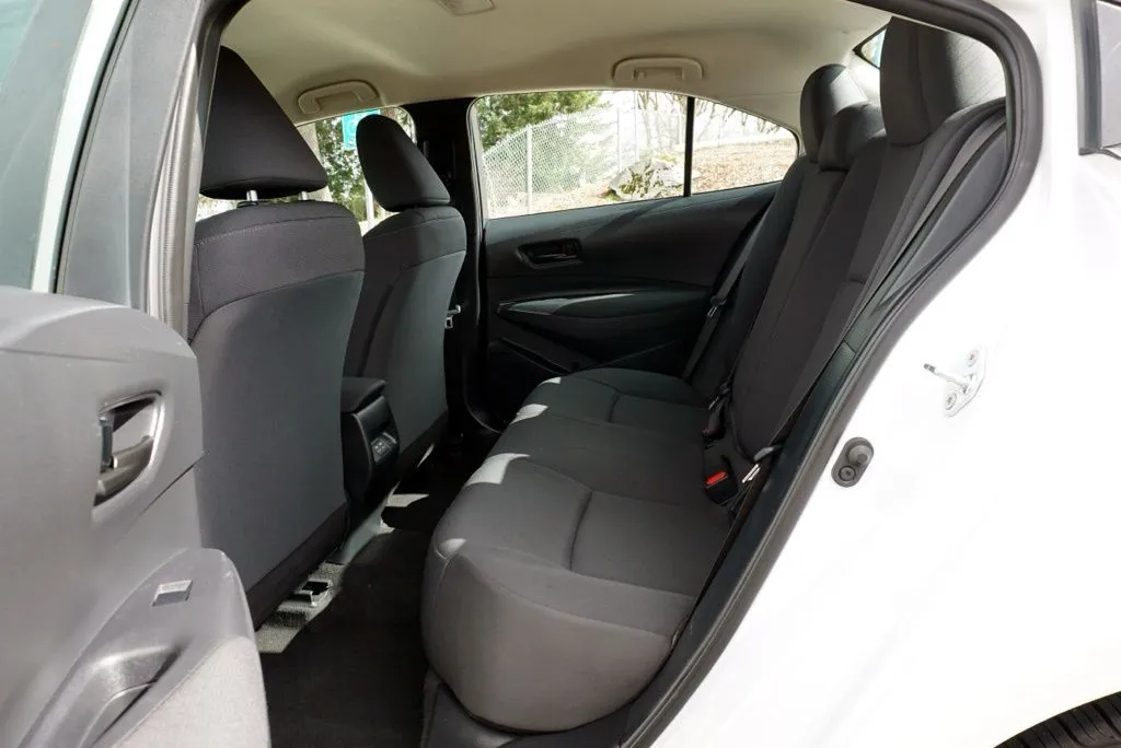 Toyota Corolla photo 19
