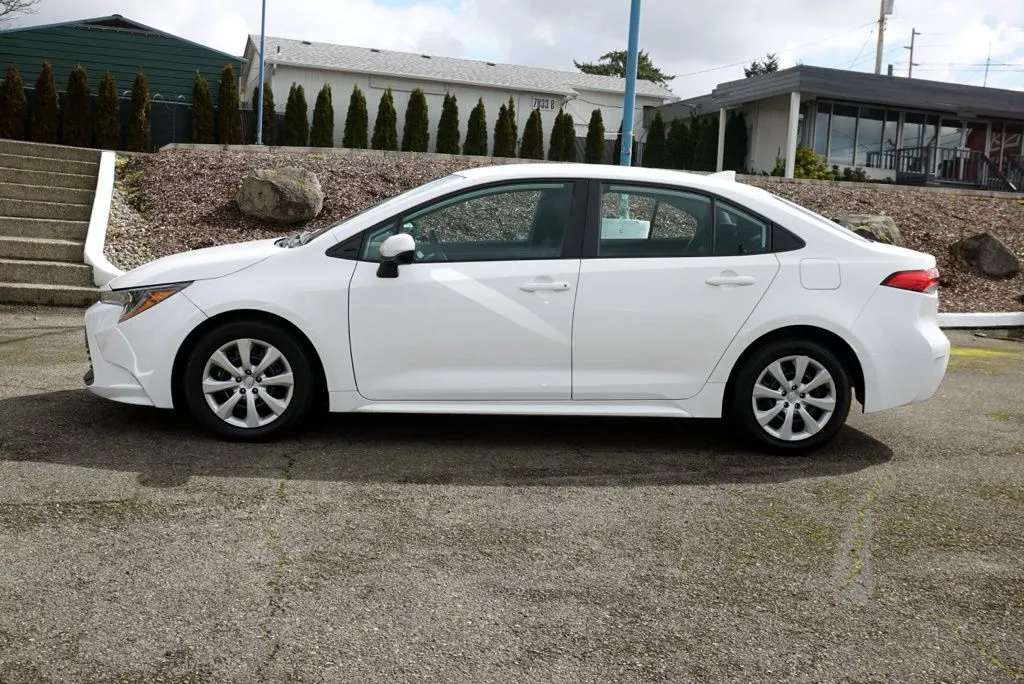 Toyota Corolla photo 8