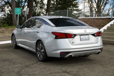 More photos of 2019 Nissan Altima 2.5 SL at South Tacoma Auto, WA