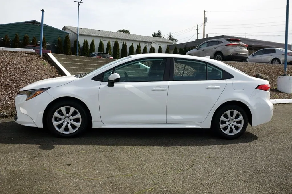 Toyota Corolla photo 8