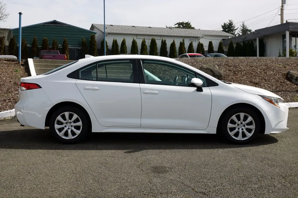 Toyota Corolla photo 6