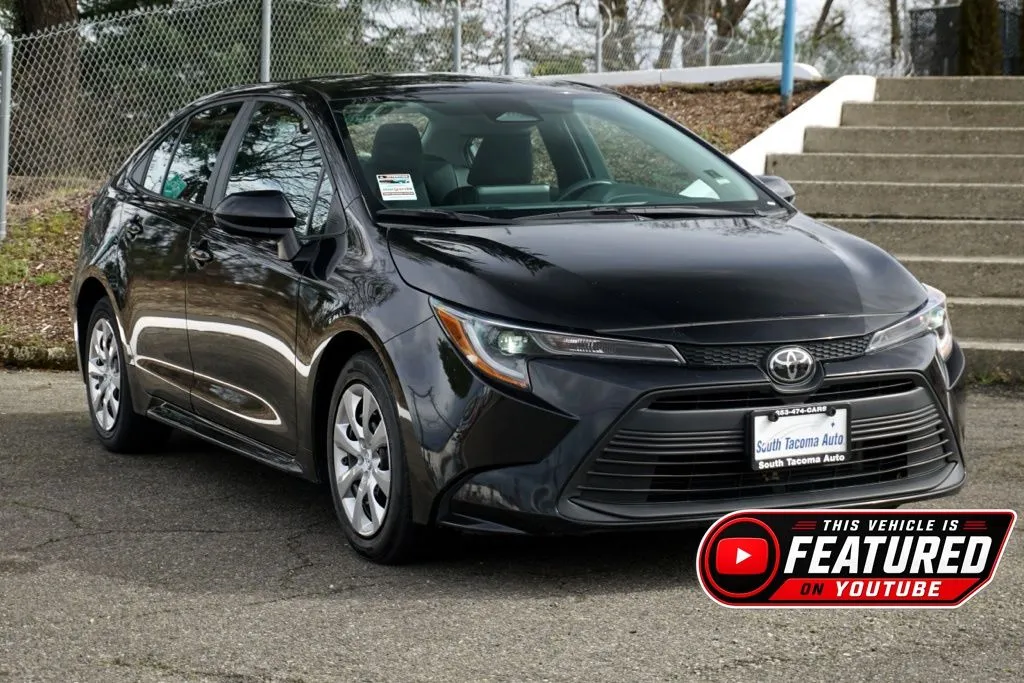 2024 Toyota Corolla LE CVT's photo