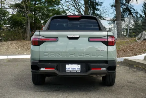 More photos of 2025 Hyundai Santa Cruz Limited at South Tacoma Auto, WA