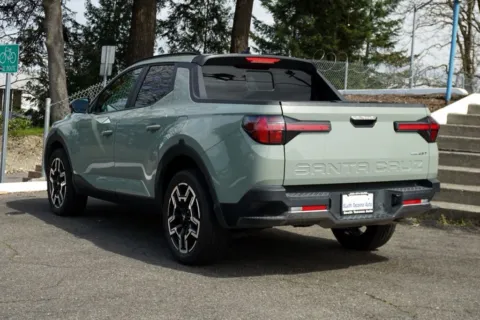 More photos of 2025 Hyundai Santa Cruz Limited at South Tacoma Auto, WA