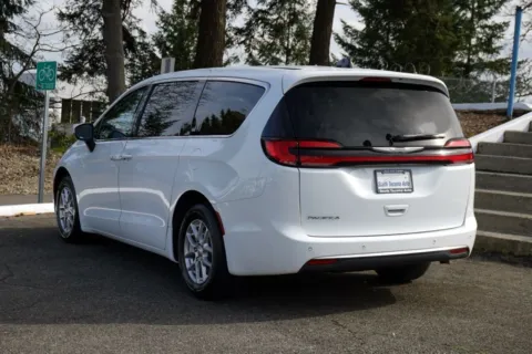 More photos of 2023 Chrysler Pacifica Touring L at South Tacoma Auto, WA