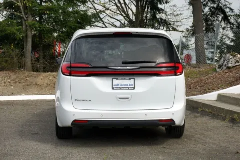 More photos of 2023 Chrysler Pacifica Touring L at South Tacoma Auto, WA