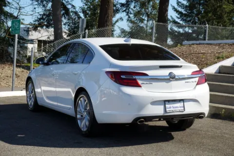 More photos of 2015 Buick Regal Turbo/e-Assist Premium I at South Tacoma Auto, WA