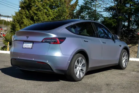 More photos of 2020 Tesla Model Y Long Range at South Tacoma Auto, WA