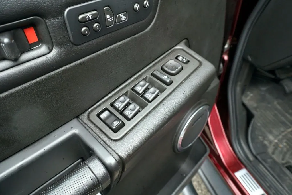 Hummer H2 photo 19