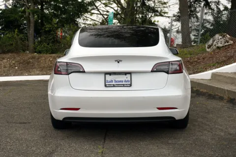 More photos of 2021 Tesla Model 3 Standard Range Plus at South Tacoma Auto, WA