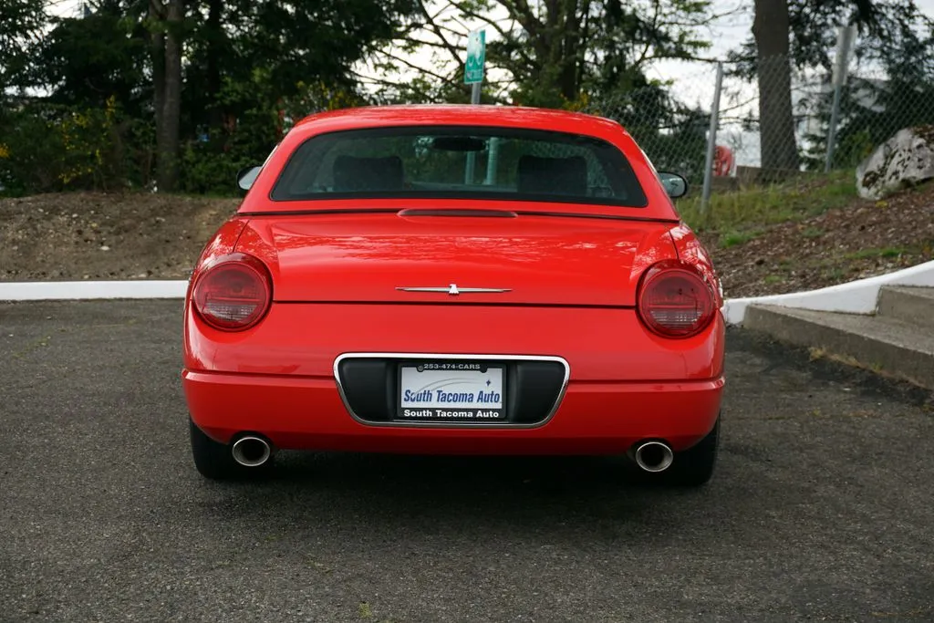 Ford Thunderbird photo 14