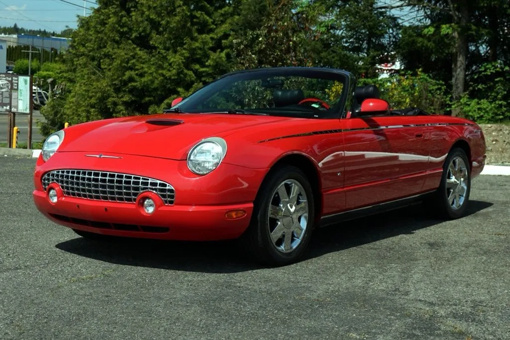 Ford Thunderbird photo 9