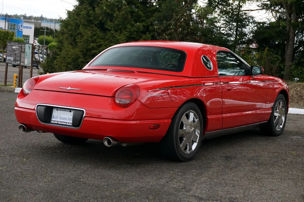 Ford Thunderbird photo 5