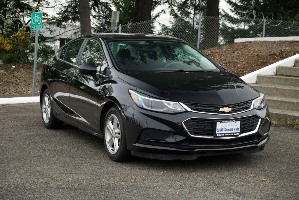 Black 2018 Chevrolet Cruze LT for sale in Tacoma, WA