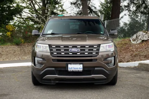Photos of 2016 Ford Explorer XLT for sale in Tacoma, WA at South Tacoma Auto
