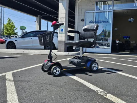 More photos of 2018 Pride GOGO Elite Traveler at South Tacoma Auto, WA
